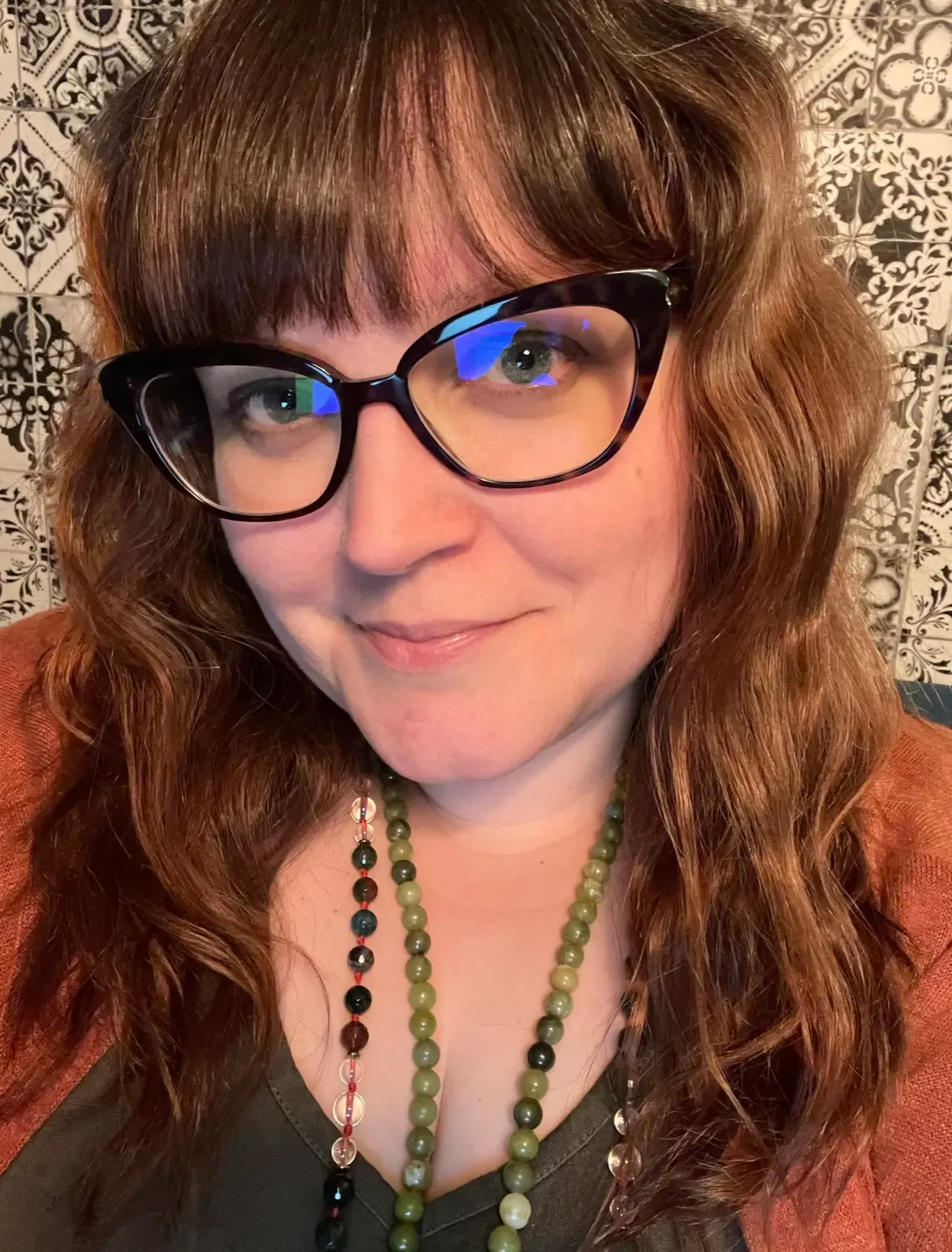 Nadine, certified Holistic Gemstone Therapist in Edmonton Alberta with 500+ hours professional training